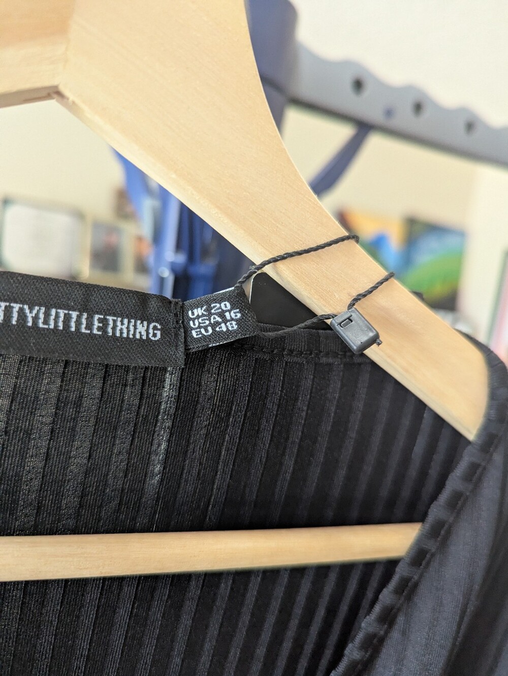 NWT PrettyLittleThing Black Ribbed Bodysuit - Picture 3 of 9